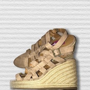 Cassandra POP Tan Suede Wedges Size 9M